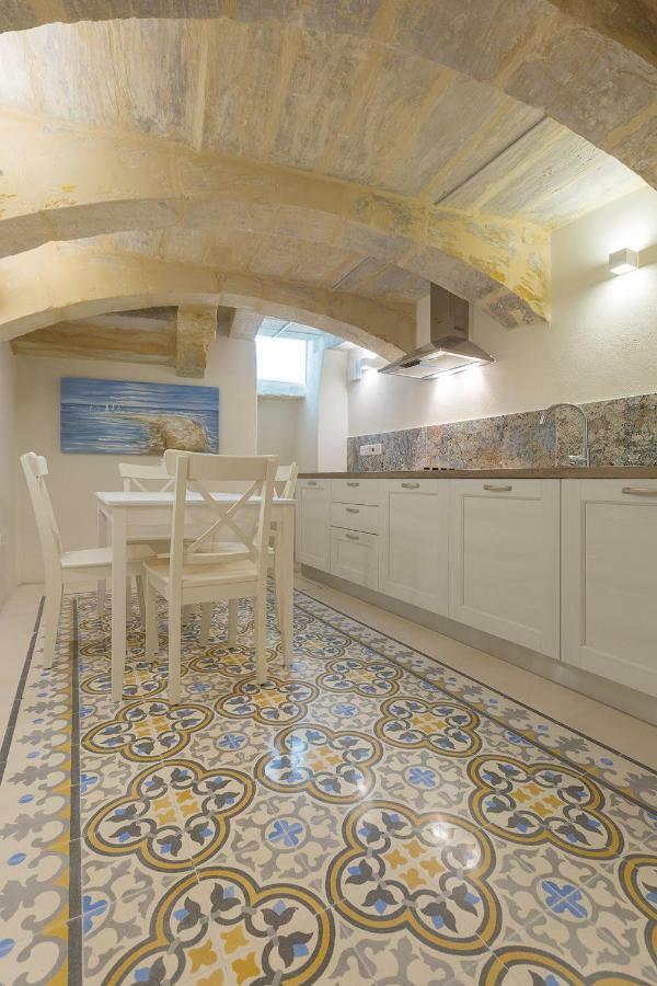 Amelie - Charming Townhouse In The Heart Of Rabat Villa Kültér fotó